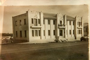 Pr&eacute;dio Amarelo de Chapec&oacute; completa 75 anos 