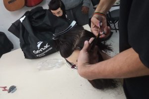Programa Oportuniza Chapec&oacute; oferece curso de design de cabelo e barba