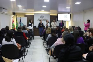 Oficina promovida pela Prefeitura de Chapec&oacute; e Sebrae re&uacute;ne empreendedoras
