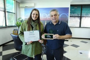 Prefeitura de Chapec&oacute; recebe premia&ccedil;&atilde;o no pr&ecirc;mio ACIC/Unochapec&oacute; de Sustentabilidade