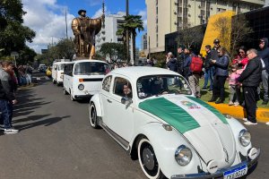 Programa&ccedil;&atilde;o de anivers&aacute;rio ter&aacute; desfile, inaugura&ccedil;&otilde;es e eventos culturais e esportivos