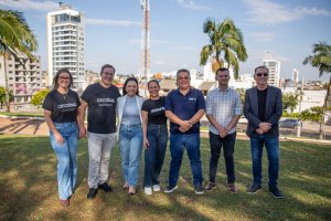 Prefeito e primeira dama de Crici&uacute;ma visitam obras e projetos de Chapec&oacute;