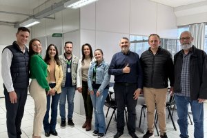 Chapec&oacute; recebe equipe de S&atilde;o Miguel do Oeste para troca de experi&ecirc;ncias na Vigil&acirc;ncia
