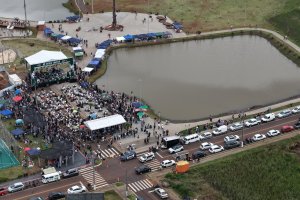 Batuca Chapecó reúne cerca de oito mil pessoas no Parque Edir de Marco