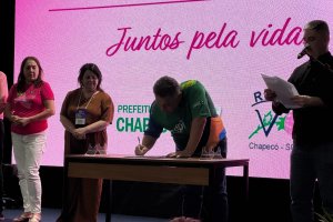 Prefeitura de Chapecó anuncia repasse de R$ 100 mil à Rede Feminina de Combate ao Câncer