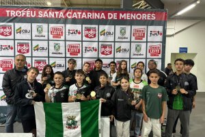 Equipe de Chapecó conquista 3º lugar geral no Troféu Santa Catarina de Menores na categoria Graduado