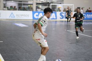 Chape Futsal faz hist&oacute;ria e est&aacute; entre os quatro melhores do Brasileiro