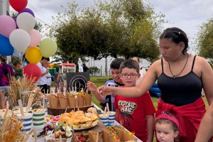 Secretaria da Família e Proteção Social promove atividade com as crianças no bairro Líder