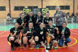 Campeonato Municipal de Futsal Feminino encerra com grandes finais em Chapec&oacute;