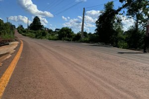 Asfalto no interior: Trecho da EMC 280 est&aacute; na fase final de obras