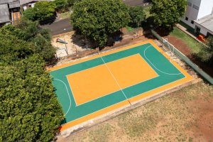 Prefeitura de Chapec&oacute; investe em pisos modulares para quadras poliesportivas