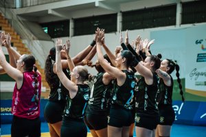 Chapecoenses entram em quadra em casa em busca da vaga nos playoffs da Superliga B