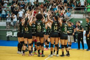 Com show no Ivo Silveira lotado, Chapec&oacute; vence S&atilde;o Caetano por 3 a 0