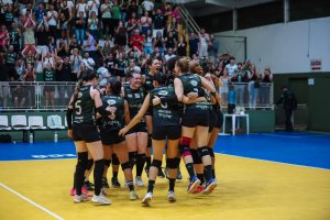 Prefeitura de Chapec&oacute;/ACV/Unoesc vence batalha contra o Pinheiros e se aproxima da elite do v&ocirc;lei 