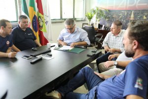 Prefeitura de Chapec&oacute; encaminha projeto de lei para o cargo de condutor de ambul&acirc;ncia