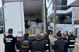 CECOP COORDENA A&Ccedil;&Atilde;O CONJUNTA DE COMBATE &Agrave; FALSIFICA&Ccedil;&Atilde;O EM CHAPEC&Oacute; 