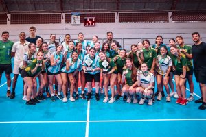 Adventista &eacute; campe&atilde;o do basquete feminino na fase municipal dos JESC