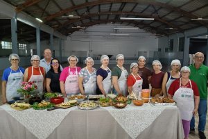 Curso de qualifica&ccedil;&atilde;o em processamento de carne de frango &eacute; conclu&iacute;do em Chapec&oacute;