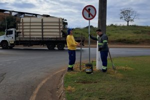 Prefeitura de Chapec&oacute; realiza limpeza, melhorias e pintura na Avenida Leopoldo Sander