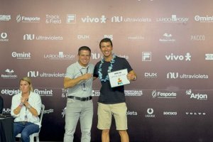 Atletas chapecoenses participam da prova do Ironman Brasil