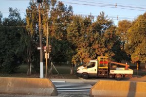 Prefeitura de Chapec&oacute; realoca botoeira na Avenida Leopoldo Sander
