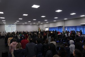 Confer&ecirc;ncia Municipal dos Direitos da Crian&ccedil;a e do Adolescente re&uacute;ne comunidade