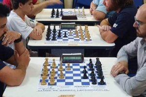 Xadrez &eacute; vice no Online de Duplas U2200