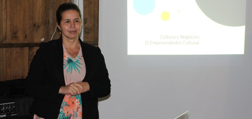 Seminário de Cultura e Economia segue neste fim de semana de EFAPI 2017