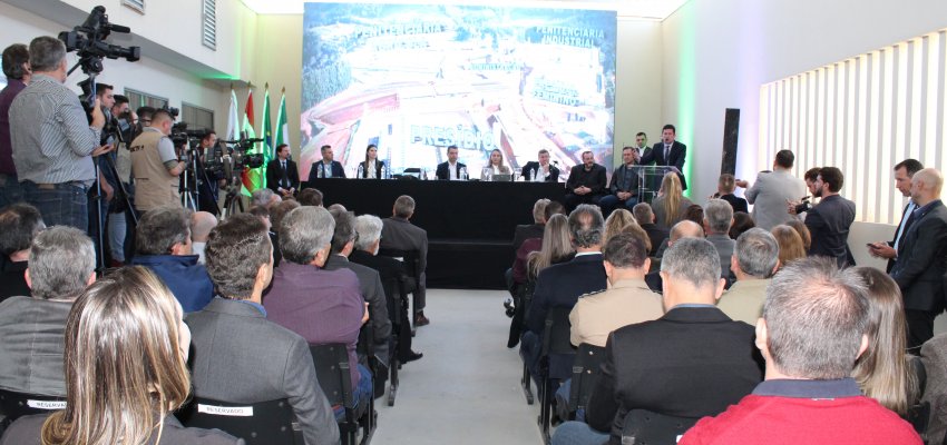 Município e Estado firmam convênio para aquisição de alimentos da Penitenciária