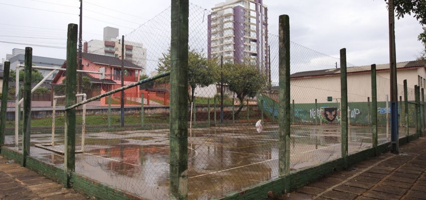 Inicia revitaliza&ccedil;&atilde;o de pra&ccedil;a no bairro S&atilde;o Crist&oacute;v&atilde;o