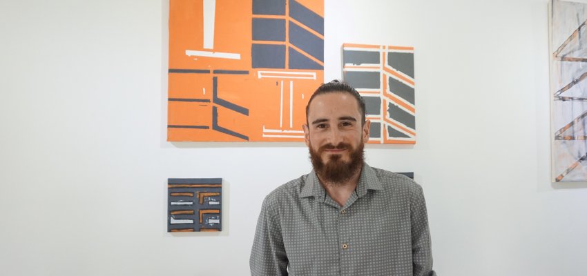 Exposição Memórias do Urbano e Decadente inicia em Chapecó