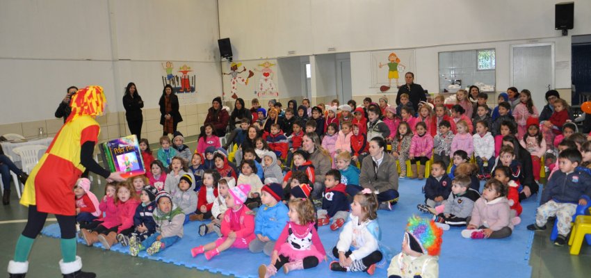 Vamos descobrir a magia que existe dentro de um livro