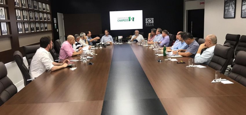 Procurador-geral explana Lei da Liberdade Econômica na ACIC