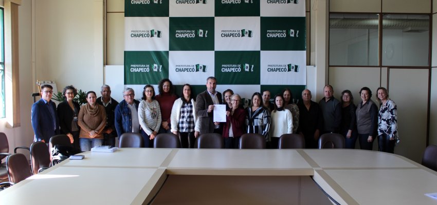 Posse dos novos membros do Conselho Municipal dos Direitos do Idoso