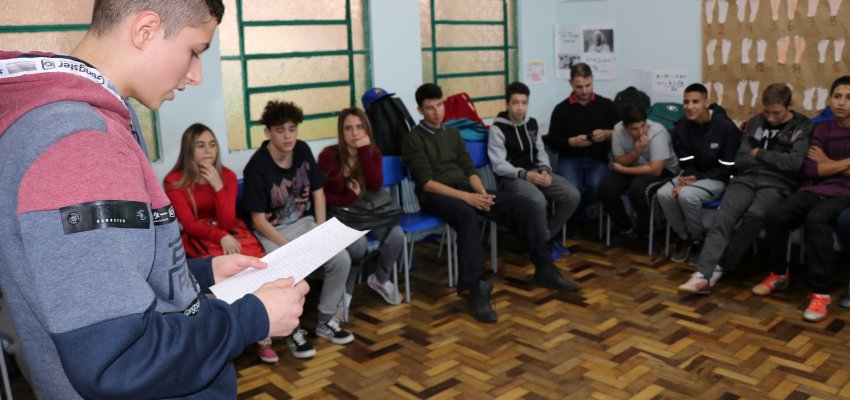 CDL na Escola capacita alunos