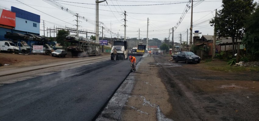 Obras de revitaliza&ccedil;&atilde;o da Leopoldo Sander v&atilde;o deixar tr&aacute;fego mais lento