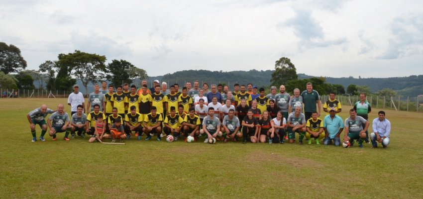 Aldeia Toldo Chimbangue recebe melhorias no campo de futebol
