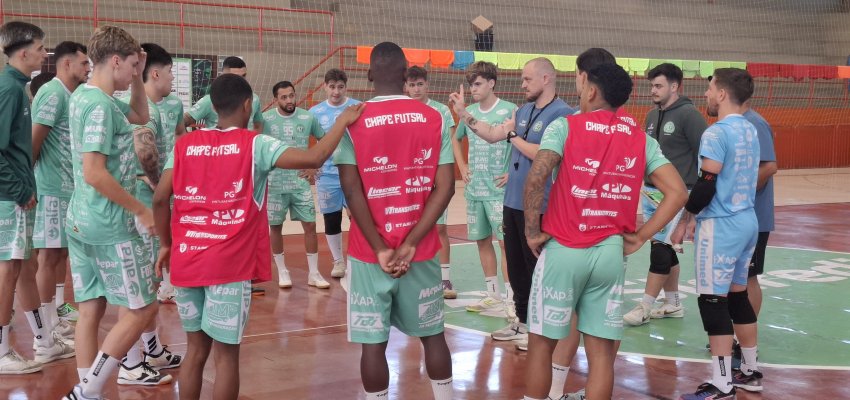 Verd&atilde;o das quadras recebe gigante do futsal e busca fechar mais uma rodada da S&eacute;rie Ouro 