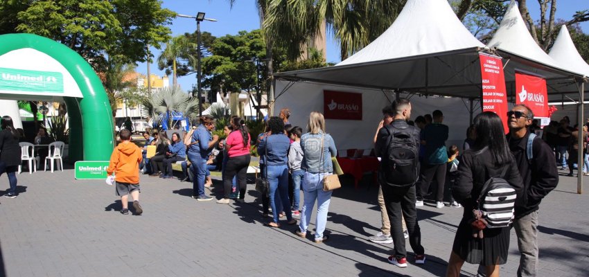 Empreende & Emprega Chapec&oacute; atrai trabalhadores de outros estados e de outros pa&iacute;ses