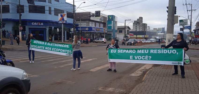 Prefeitura realiza a&ccedil;&otilde;es de conscientiza&ccedil;&atilde;o ambiental