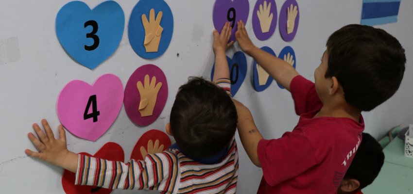 CEIM Juninho estimula aprendizado da matem&aacute;tica com brincadeiras