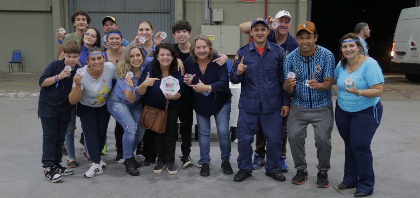 Gincana mobilizou 117 doadores de sangue e recolheu 583 kg de tampinhas