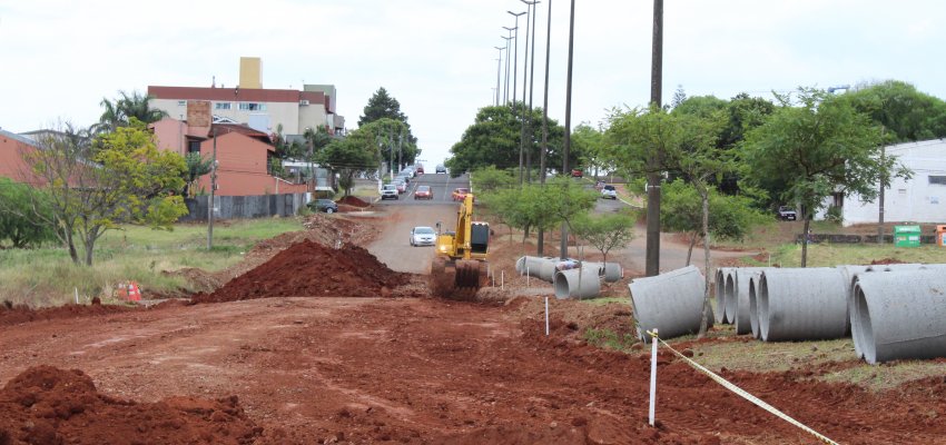 Mãos à Obra: Trecho da Getúlio Vargas ganha asfalto novo 
