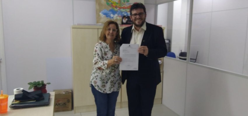 SEASC recebe computadores da UFFS