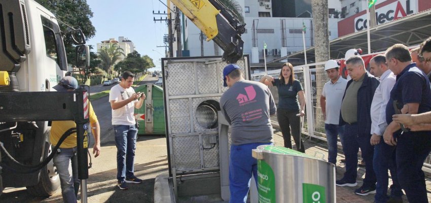 Chapecó instala modelo de lixeira subterrânea