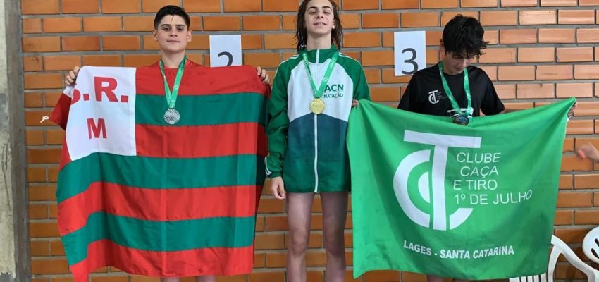 Nadador Chapecoense conquista duas medalhas no Sulbrasileiro