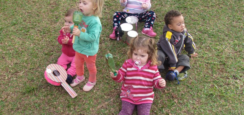 Projeto aproxima as crianças da música