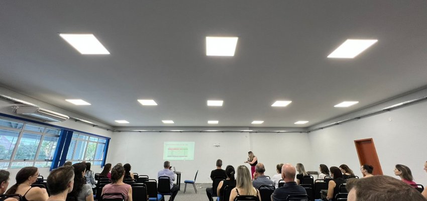 Secretaria de Saúde de Chapecó promove capacitação sobre a Dengue