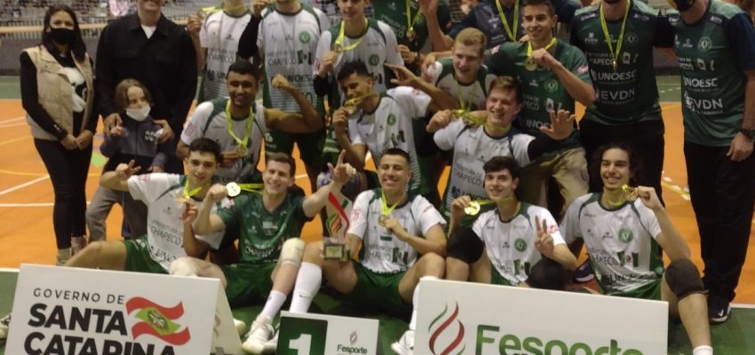 Vôlei masculino de Chapecó vence etapa regional dos Joguinhos