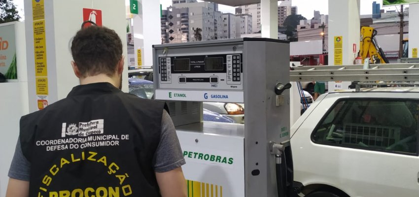 Procon faz recomenda&ccedil;&atilde;o e adverte postos que aumentaram combust&iacute;veis antecipadamente